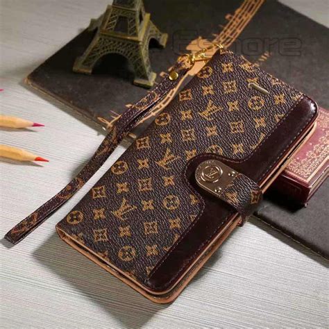 Louis Vuitton Phone Case And Wallet 